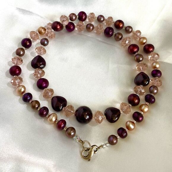 ZI# Striking Crystal, Quartz, Pearl & Silver Necklace - Picture 3 of 9